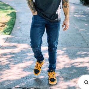 NWT Barbell Apparel Athletic Fit Jeans Medium Men’s 34/32